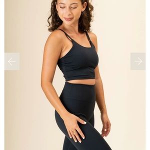 PARAGON Fitwear sports bra